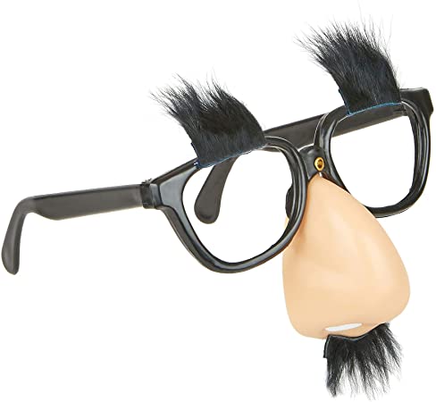 ZingaroIl's tweet photo. la legenda narra che nesuno abbia mai visto Evani senza maschera

#InghilterraItalia https://t.co/Rl2DsVks4F