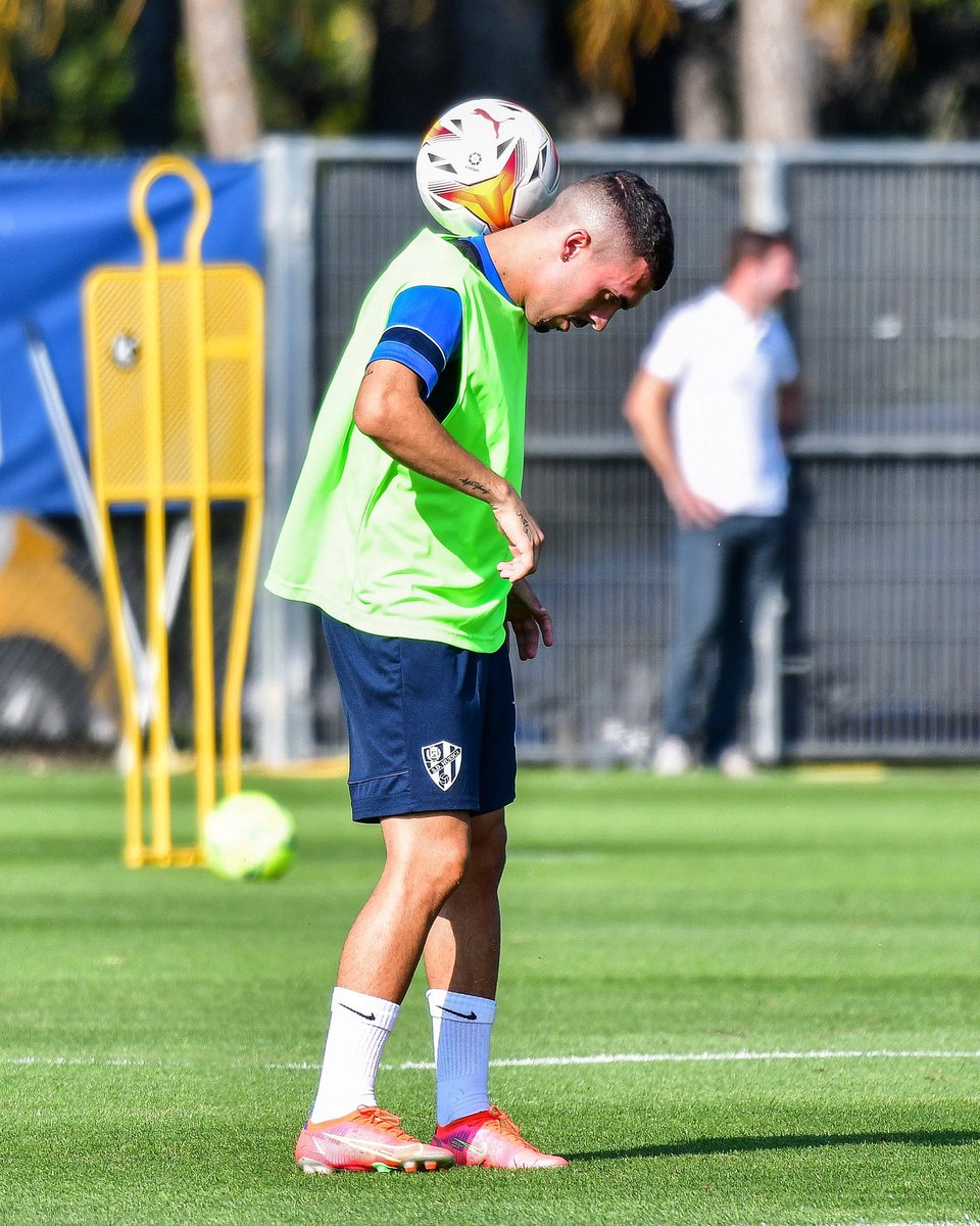 SD Huesca tweet media