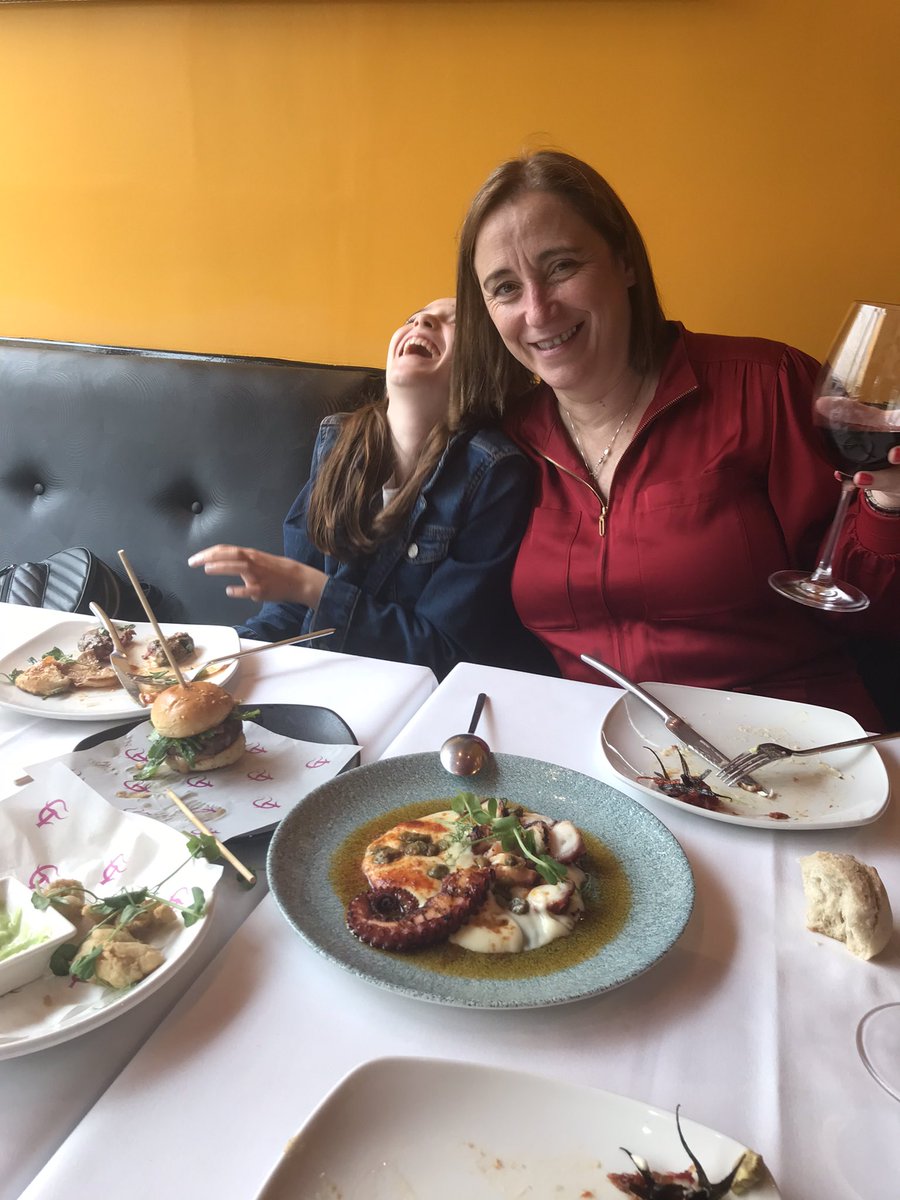 robinashepherd's tweet photo. Great day in london.  First at van gough alive and then great food as always @CambiodTercio and the best company https://t.co/MbbbAox0Ru