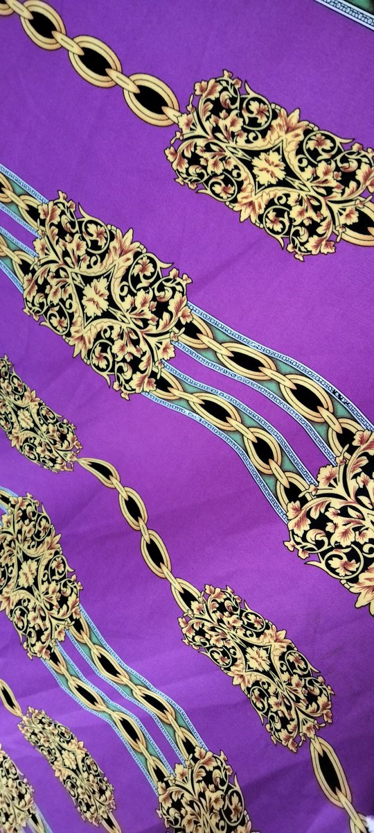 Peterblessing91's tweet photo. Can you see what am serving

Not ur regular vintage crepe i tells you
Limited yardage
#1000 for 3 yards
#950 for 10yards and more
To Order any of these exclusive fabrics,kindly send a message via DM or watsap 07036628280

#BestBuy #AbujaTwitterCommunity #Fabrics https://t.co/FzJaALIwY2