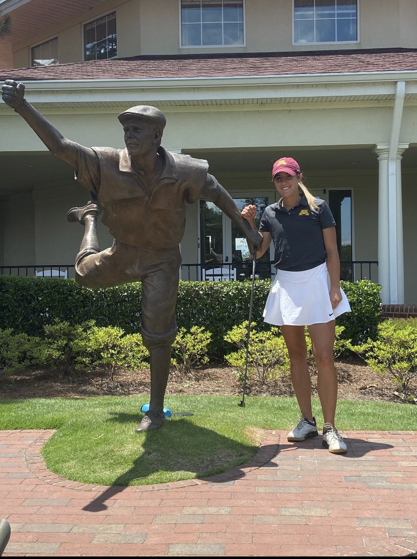 The summer of Gopher gold continues with @emmacarrpenter qualifying for the @northandsouth_amateur. She will join <a href="/grace_curran3/">grace curran</a> in the elite field! #skiumah