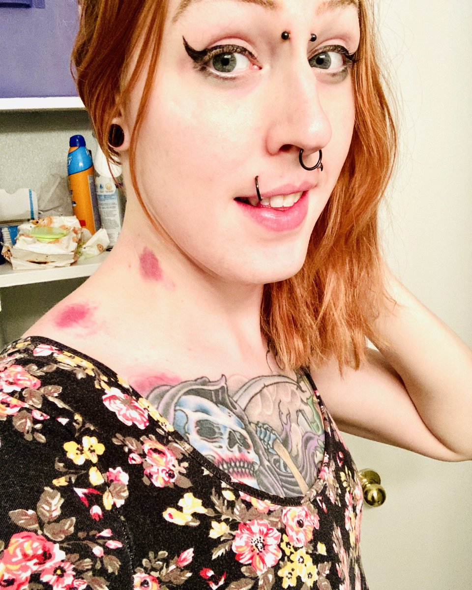 I love when Alphas leave their mark on me after using me 🥺💞🥵