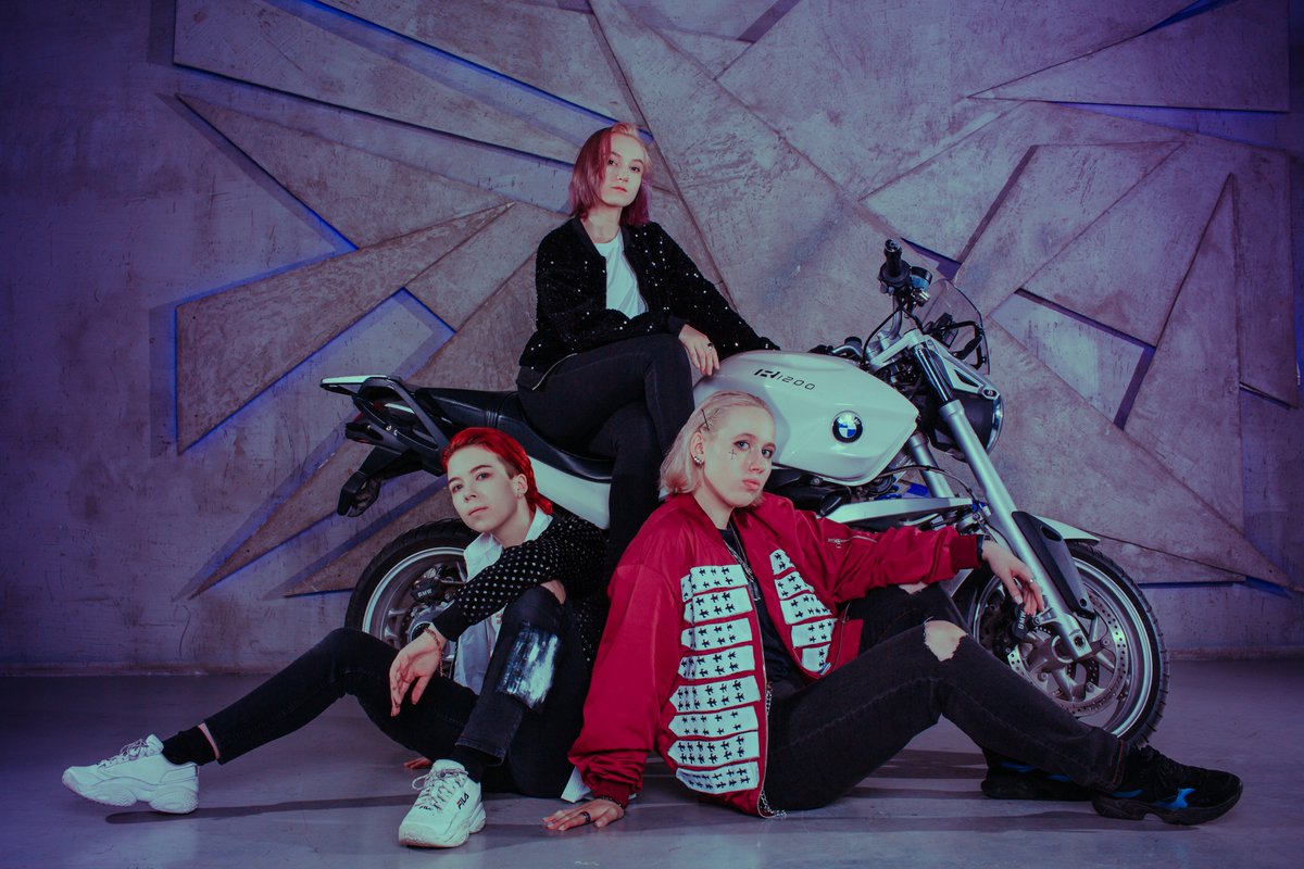 TGM_cdt's tweet photo. • NCT Dream - Ridin •

• Teaser Image •
PH: @Ashtrayphoto 

#NCTDREAM #NCTzen #NCT127 #nctdreamridin #ridin #RENJUN #JENO #HAECHAN #JAEMIN #CHENLE #JISUNG #sm #SMTOWN #kpopcoverdance #danceteam #coverdance #TGM #spb #kpop #TheGoldenMean https://t.co/kwNJMDqret