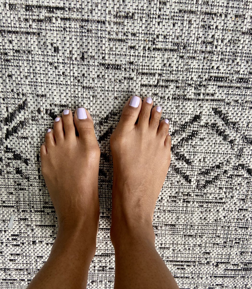 BunionB1's tweet photo. Lazy Sunday😌 https://t.co/uESmOF3JT6