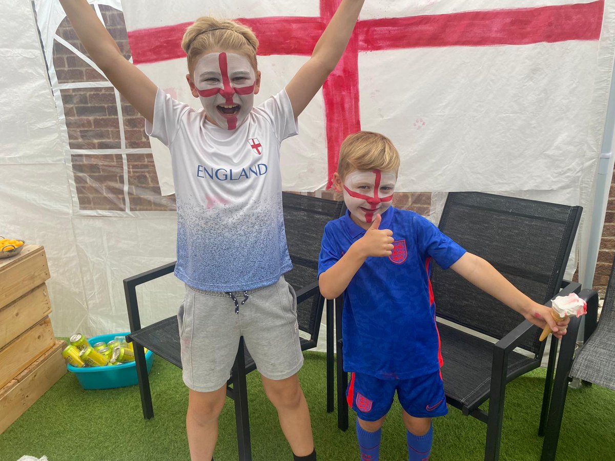 mark sheals tweet media