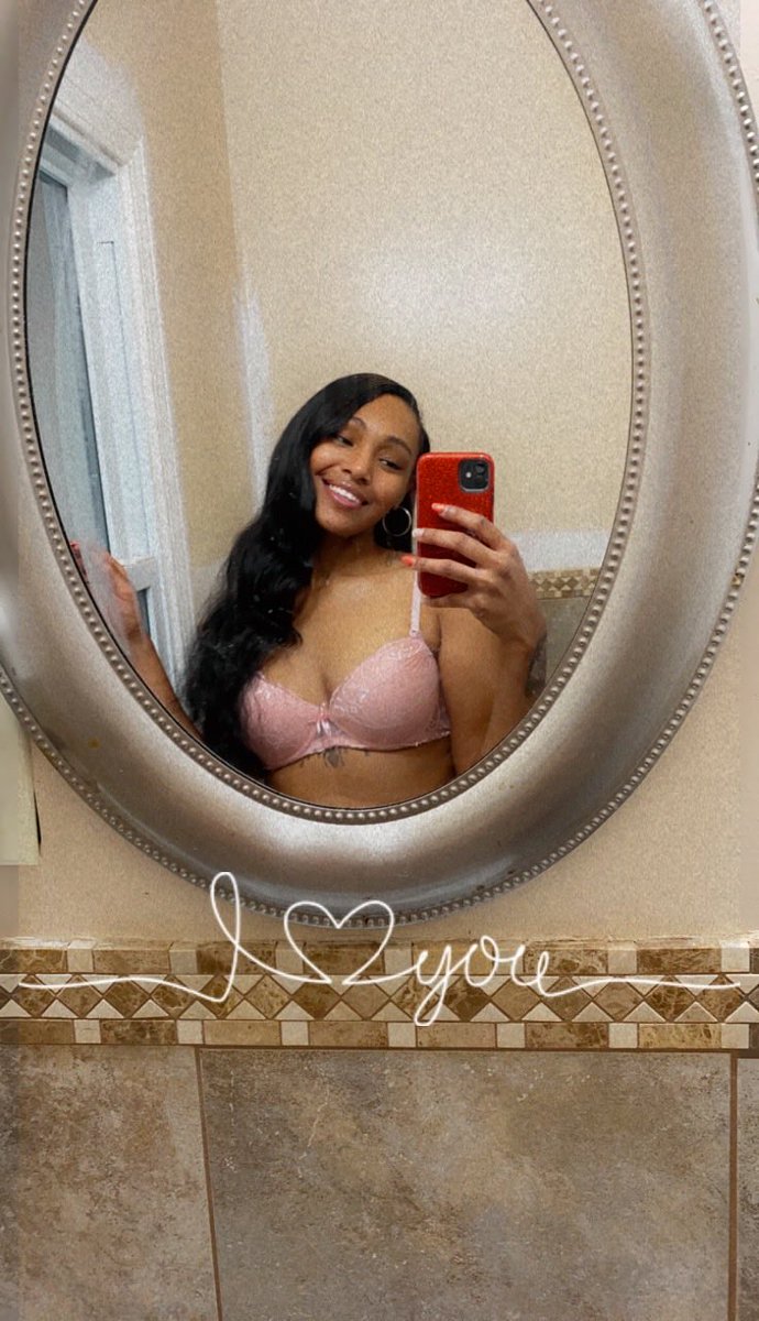 theesweetsavage's tweet photo. All ass asideπ who got a pretty faceπ₯΄π Iβll start!! #dropaselfieπ₯° https://t.co/LYdhH0tl2A
