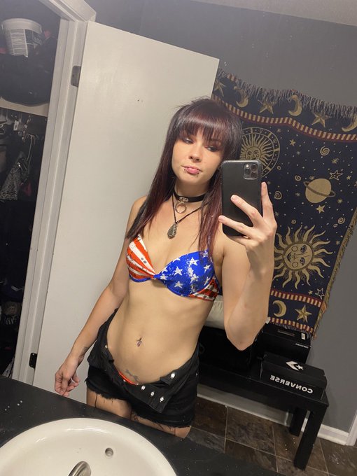 😘 https://t.co/EABwraoqXs