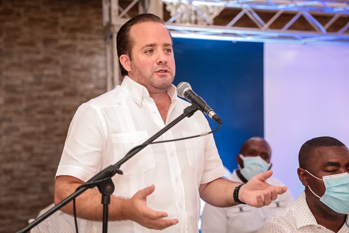 JosePaliza's tweet photo. 📸 Imágenes | Encuentro con las estructuras de nuestro @PRM_Oficial de las provincias La Romana y La Altagracia. Iniciamos el desarrollo de una agenda de trabajo. ¡Contigo somos mejores! https://t.co/fP81l7R0SA