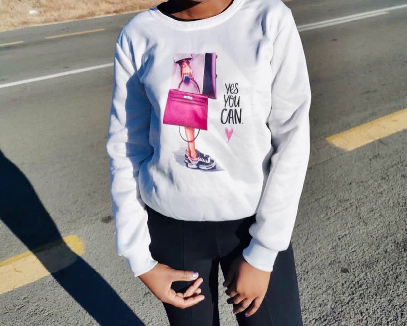 allprettythingz's tweet photo. Sweater &amp; Love Themed T-shirt Combo Deal! 🤩

Get both for R240 and save up to R200! While Stocks Last!

We deliver in SA via pep store or parcels can be collected for free at Ferndale, Randburg!🚛

DM or WhatsApp us for Orders!🛒

| #GautengShutdown Cyril | #FamilyMeeting https://t.co/MWgvLDcKe3