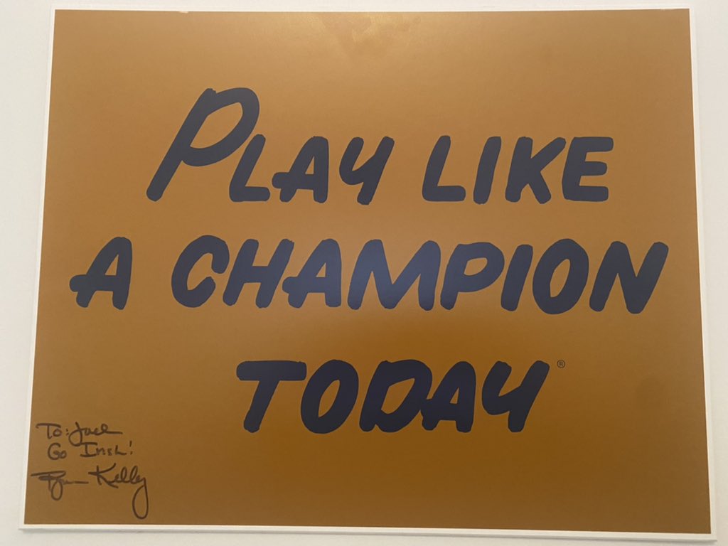 joelmachota's tweet photo. @NDFootball https://t.co/e8TOZg7sa8