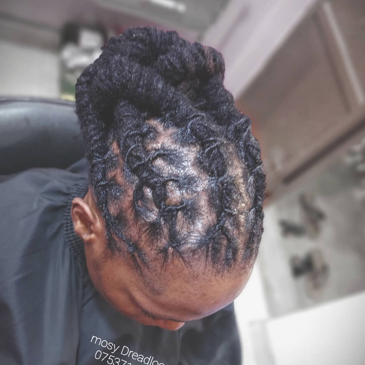 MosyPac's tweet photo. @MosyPac dreadlocks 0753714352  for all dreadlock needs n services https://t.co/RUm1kjCgeJ