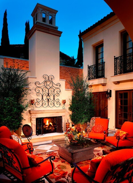 RonMNedd's tweet image. Now this looks like a great spot to gather with friends!