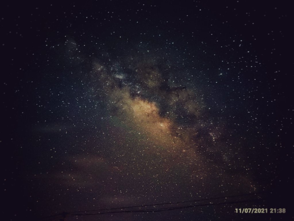 efiram0210's tweet photo. I love the night sky 🌌✨ https://t.co/RXTByGfuWZ