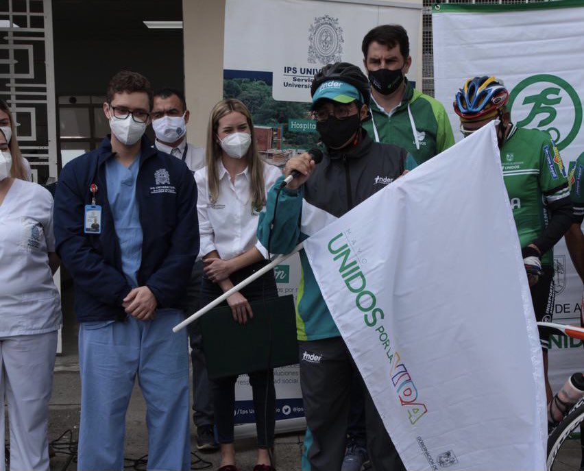 IndeportesAnt's tweet photo. #RutaDeLaEsperanza | 💚 Hoy y mañana, AGRADECEMOS la labor incansable de cada médico, personal de enfermería 💪🏻🧑🏽‍⚕️ y trabajador del área de la salud, que como un deportista, entregan TODO de sí, como ATLETAS al SERVICIO de la VIDA. https://t.co/0xrK2JJGCY