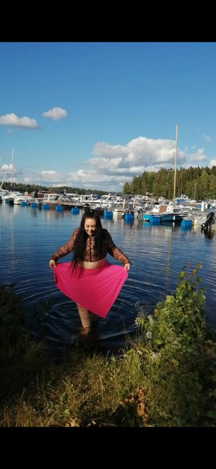 While you work hard at your 9-5 to Please Me Financially I party at at the 🇫🇮west coast🇫🇮  My life is<a href="/tag/femdom"class="tags"><span>#femdom</span></a><a href="/tag/adultempire"class="tags"><span>#adultempire</span></a><a href="/tag/bdsmlife"class="tags"><span>#bdsmlife</span></a><a href="/tag/findomgoddess"class="tags"><span>#findomgoddess</span></a>