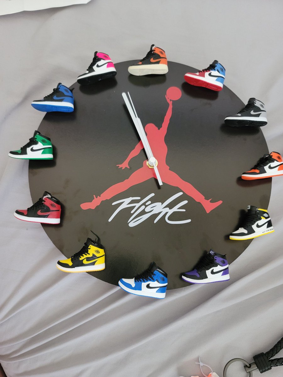 Angry SNKR Dad tweet media