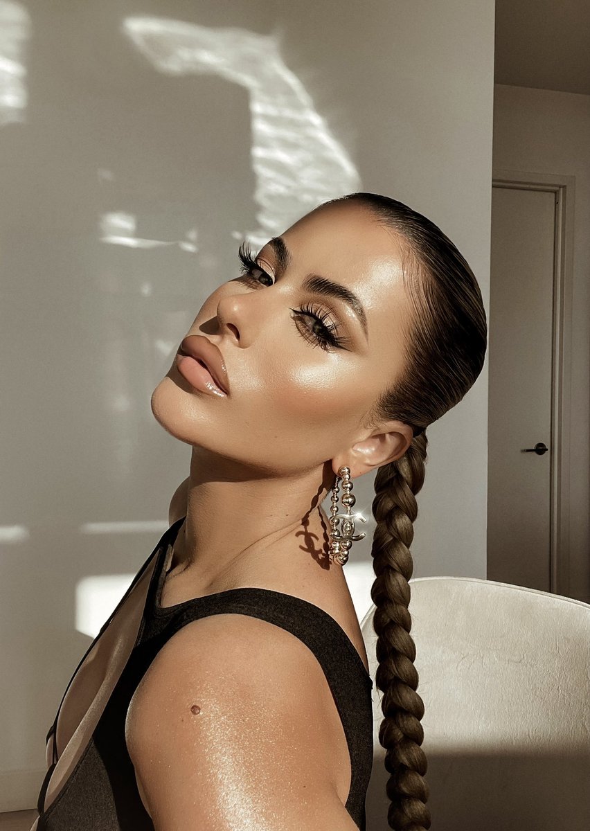 amrezy's tweet photo. imma coach, i’m not playing with em 😉 https://t.co/ddH436klKn