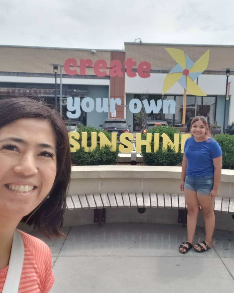 joycedieter's tweet photo. Date with my @BBBSDaneCounty Little... Can never go wrong with some bubble tea and a walk around @HilldaleMadison ! Here we are creating our own sunshine! 😉☀️
#easylikesundaymorning 
#sundayvibes https://t.co/8Su85Gtw60