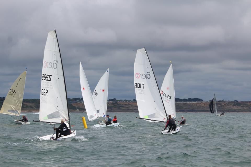 aerosarah tweet media