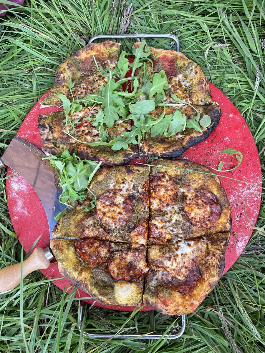 BrightExped's tweet image. This is how we look after schools. Let us run your DofE expeditions and we’ll look after you!! #dofe #dofesoutheast #dofelondon #dofeexpedition #pizzaoven #pizzainafield #expeditiontreat