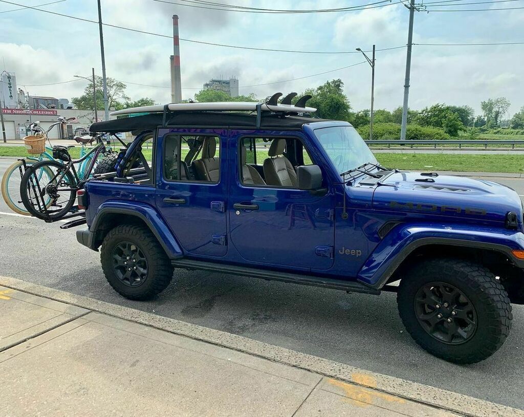 mclaugh's tweet photo. 🏄🏼‍♂️ 🚴 🚲 Summer. 

#summer #jeep #jeepwrangler (at Peter’s Clam Bar)

https://t.co/Wagv8sBtuH https://t.co/vEdr8Bdfd3