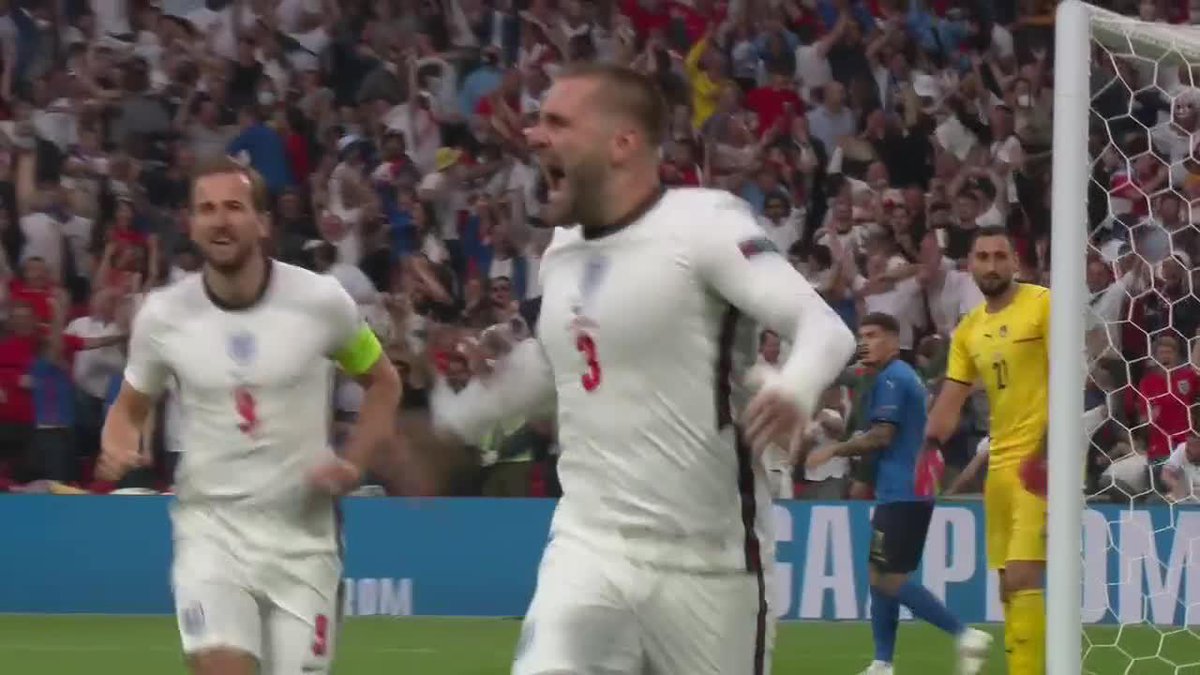 WHAT A START FOR ENGLAND!!!

LUKE SHAW SCORES IN THE 2ND MINUTE 🏴󠁧󠁢󠁥󠁮󠁧󠁿