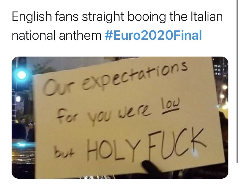 And then you guess why the whole freaking world is rooting against England? 🧐 #Euros2021 #Euro2020Final #EURO2020 #ita #ITAENG #ItaliaInghilterra