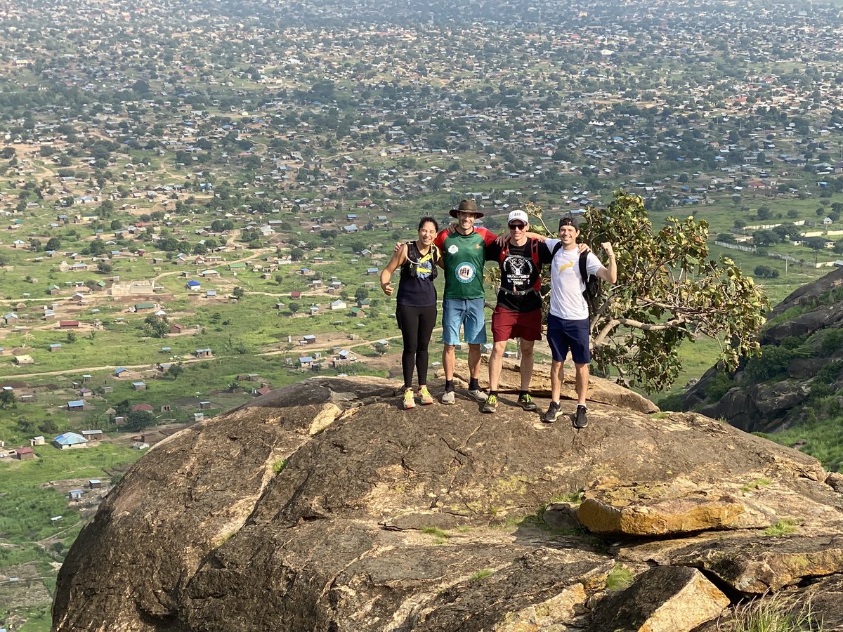 PhilDimon's tweet photo. Great hike up jebel mountain in #juba #southsudan. Very beautiful! 💪🇸🇸 https://t.co/T7plCLHsMs