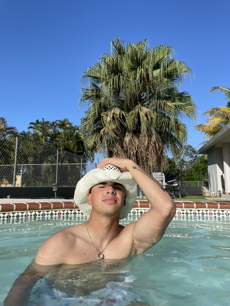 📸