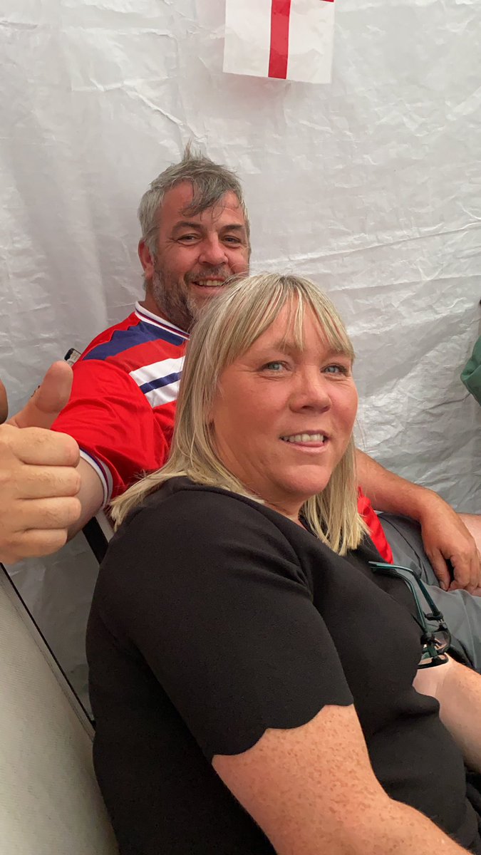 EdThomasNews's tweet photo. Inside Donna and Paddy’s gazebo…..it’s buzzing. I asked Craig “What do you see in this team?…Different backgrounds, different cultures it’s brilliant.” #Euro2020Final #oldham https://t.co/YHNNuAFgu0