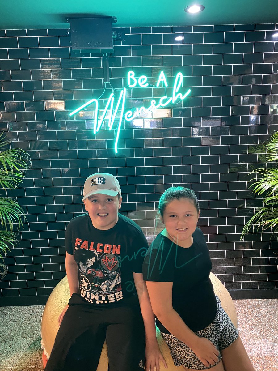 JLockettTeach's tweet image. @MNLockett &amp;amp; I highly recommend The Borscht Belt in the @StocktonMarket! Chef Nicky @Calidelphia is the host with the most! We will certainly my be back soon. #delicious #IlikeEggCream