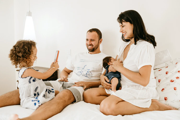 CreamtechInc's tweet photo. Millions of bank accounts will get payouts from this year's #ChildTaxCredit starting this month. 
However, there are crucial aspects of this improved credit that parents should be aware of.

Here's what you need to know: 
https://t.co/V6vuuac8v0

#TaxCredit https://t.co/1pLlm7IZLJ