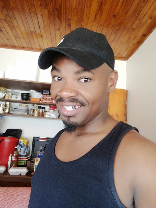 Man’s NOT Barry Roux tweet media