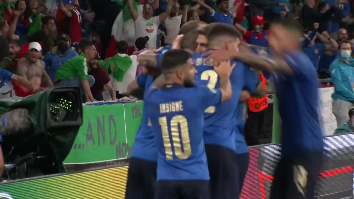 BONUCCI 🇮🇹

Italy are back in this final!!