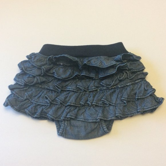 YYC books and Crafts tweet media