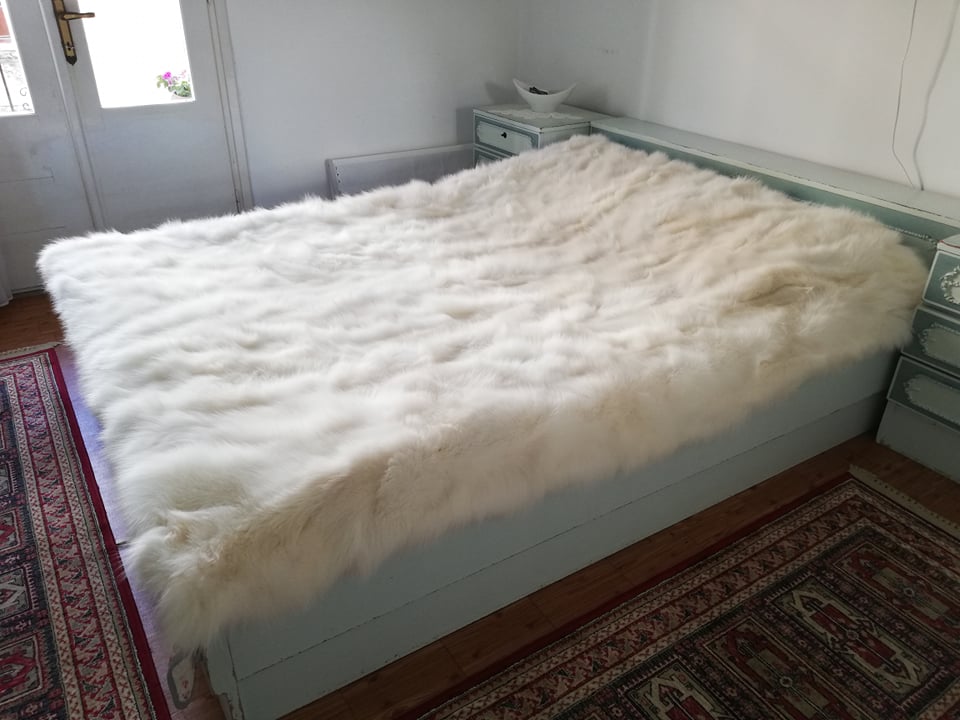 tkifurs's tweet photo. High quality handcrafted shadow fox fur blanket, a perfect and ideal addition to any room in the household!
Authentic natural tones create a truly breathtaking feeling
#realfur #furblanket #interiordecoration #enviromentallyfriendly #sustainabilty #banfauxfur #tkifurs #tki_home https://t.co/ERG6lctk7w