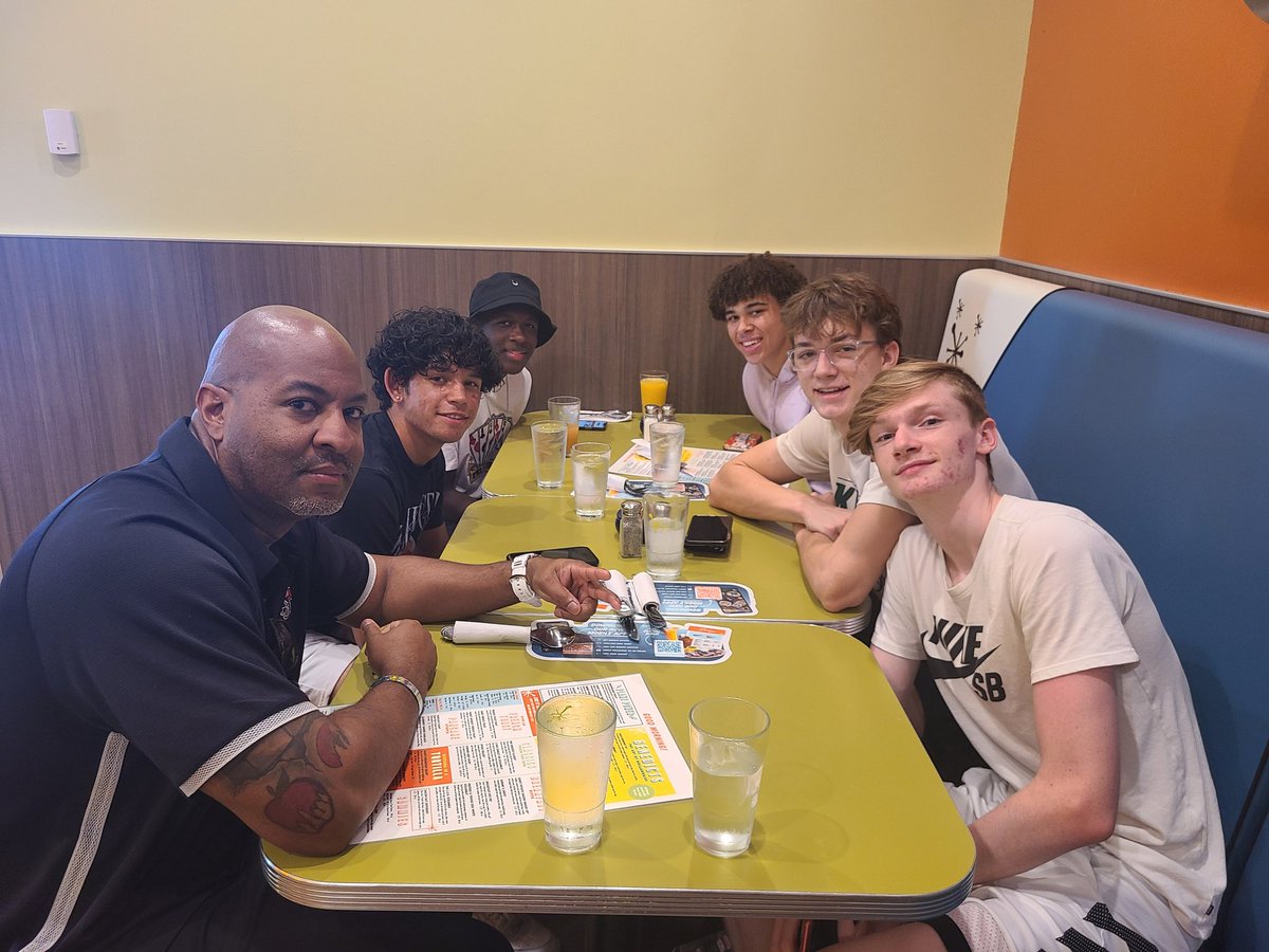 Another successful weekend with <a href="/AZSelectBoysBB/">Arizona Select UAA</a> 16U Wilson as we go 4-2 in the <a href="/WCEBball/">West Coast Elite Basketball</a> Summer Classic Anaheim, CA