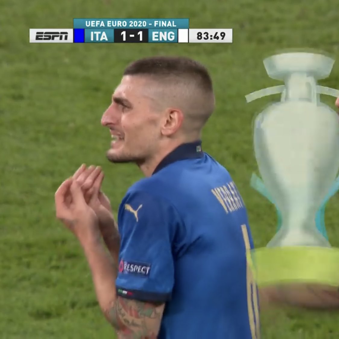 y11xh's tweet photo. no one:
the italian players every time the referee accuses them of a foul:
#euro2020  #ITAENG https://t.co/0PAJ5eEW5w