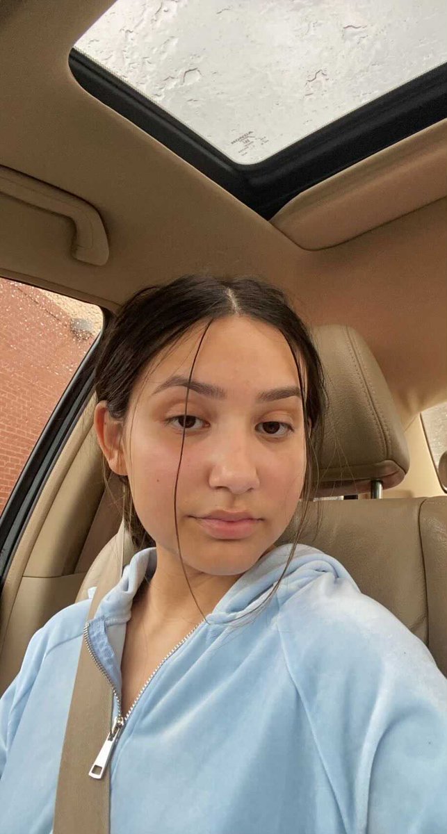nayzethjimenez's tweet photo. new avi + more of me 😱 https://t.co/K4FJLuO413