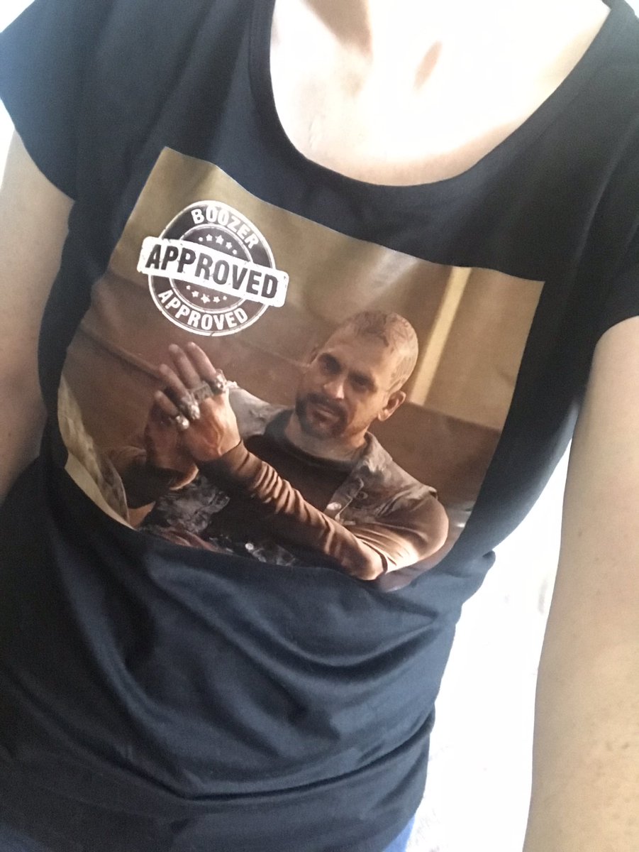 Sim_nell's tweet photo. It arrived a couple of days late but itβs here π
#DaysGone #Boozer #BoozerApproved #Jimstaversary #BoozerAppreciation https://t.co/mHczN06x5u