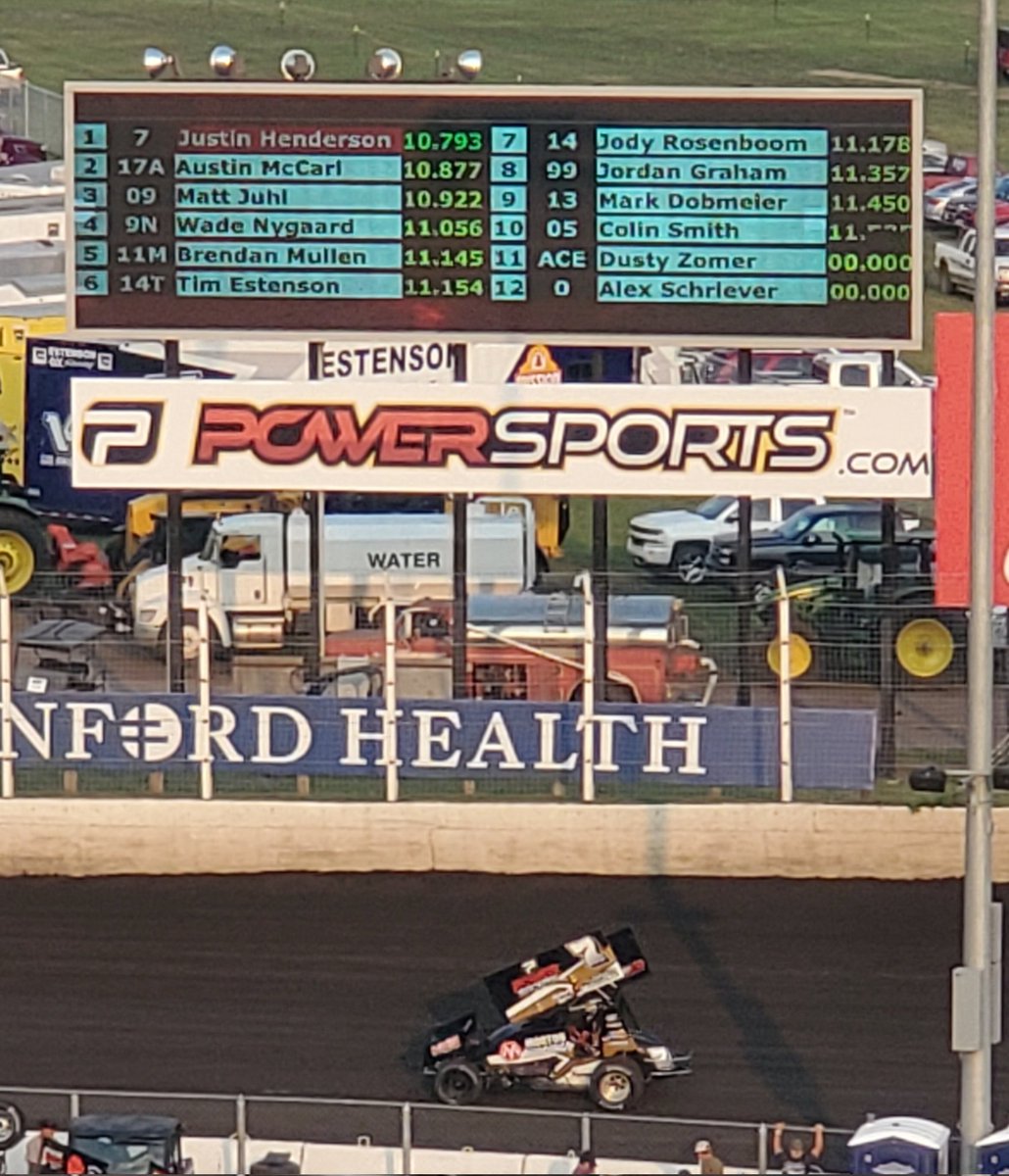 mschaunaman's tweet photo. Great start of the night for @Henderson_racin in the #7 PowerSports car! https://t.co/72DWij3H3O