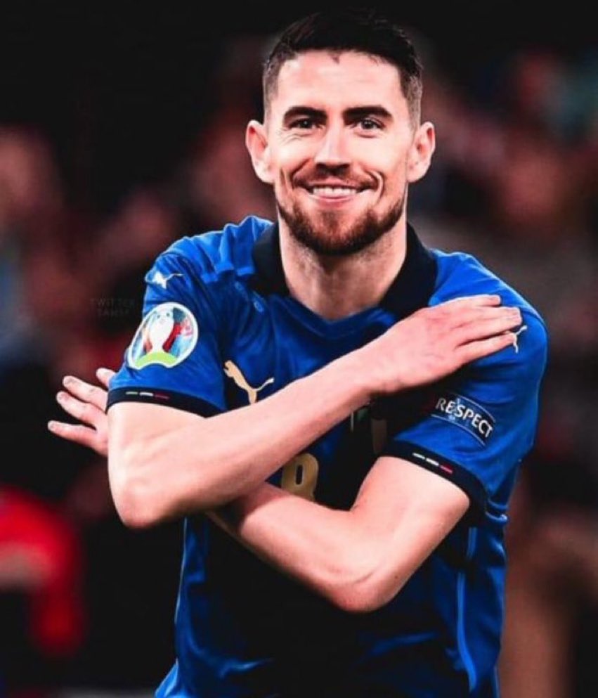 جورجينهو بطل الابطال واليورو 💙💙💙