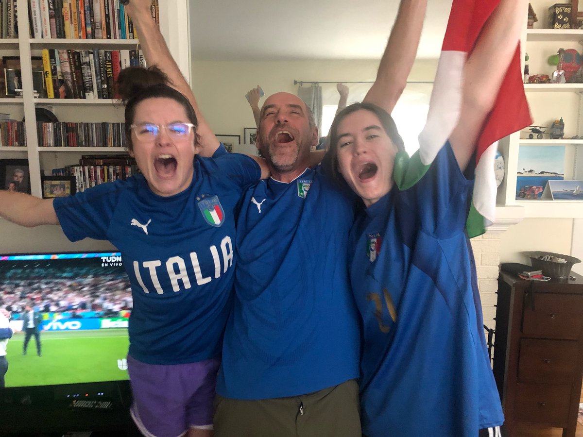 Free Palestine tweet media