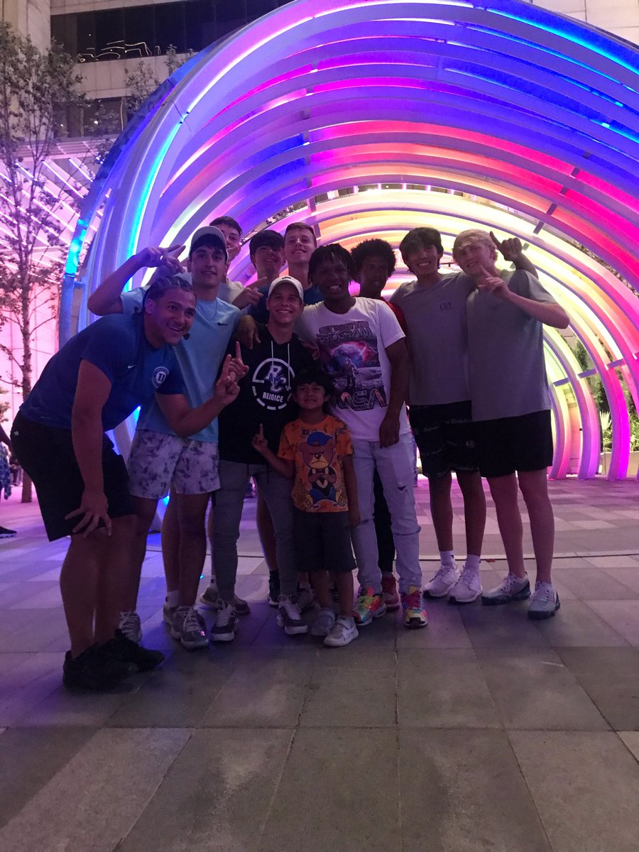dowangie's tweet photo. I love this teams heart on and off the court. They met Joseph (he loves basketball) and his family on a team outing last night in Dallas. They joined us for our game today against Max Level Elite 16u, they got to see a win! Love that they are inspiring the next generation! https://t.co/sriMPml9lT