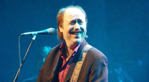 elFerDias's tweet image. En Inglaterra tienen a Rice, nosotros tenemos a Roos. #HumorIngles