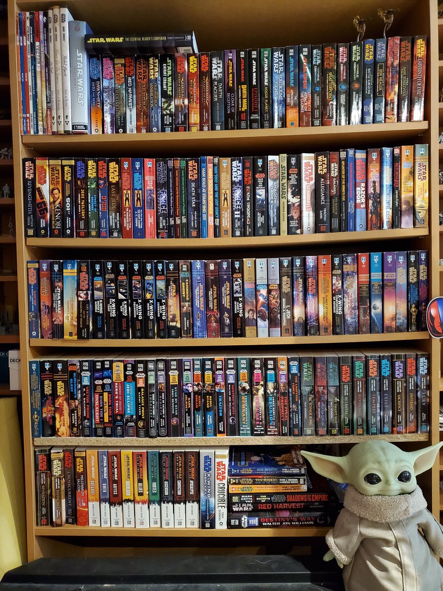 Just 12 more then I have the entire collection of Star Wars Expanded Universe books! #ichooselegends