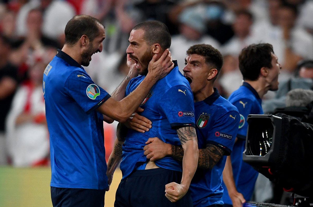 Azzurri's tweet photo. L'urlo di Leo! 🦁🦁🦁

#RinascimentoAzzurro 
#Nazionale 🇮🇹 #Azzurri #VivoAzzurro https://t.co/UOxhLI7Cyr