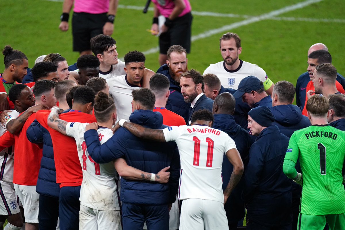 chrisshipitv's tweet image. #proud  You took us to the final. 
Thanks @England 
#eng