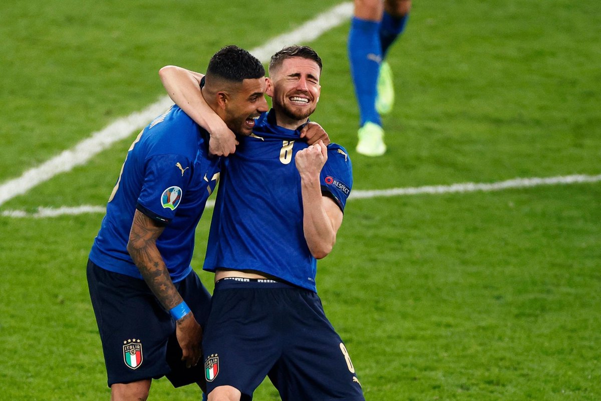 cfcjustice's tweet photo. No Chelsea fans go fit pass without liking this picture😍

#CIP #ITA #Euro2020Final https://t.co/Fnk2suPm38