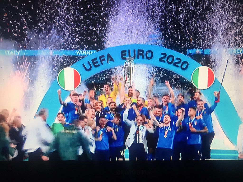 È andata! #Euro2020Final #EURO2020 #campionideuropa #Wembleyfinal